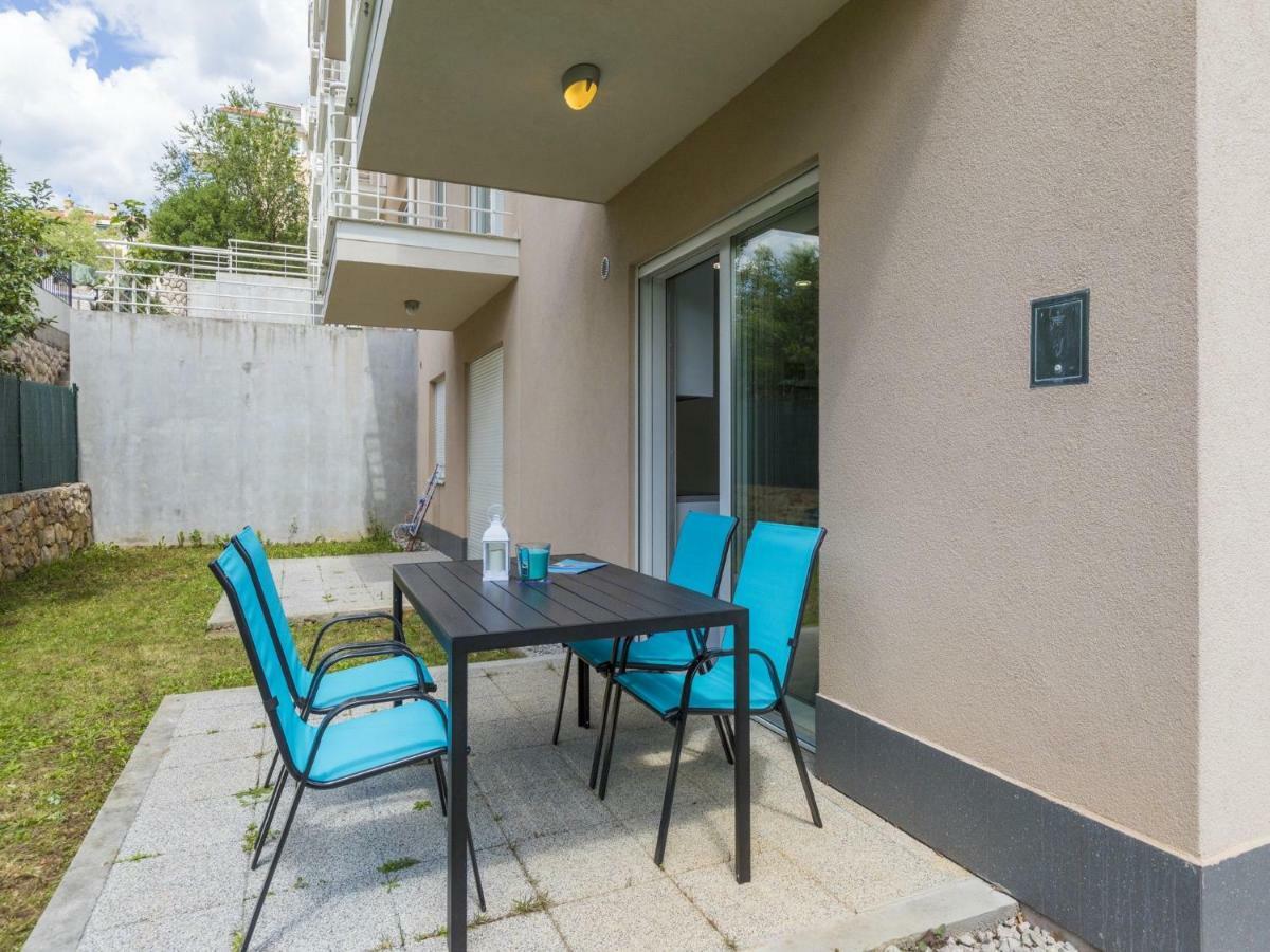 Apartments Mb Crikvenica Exterior foto