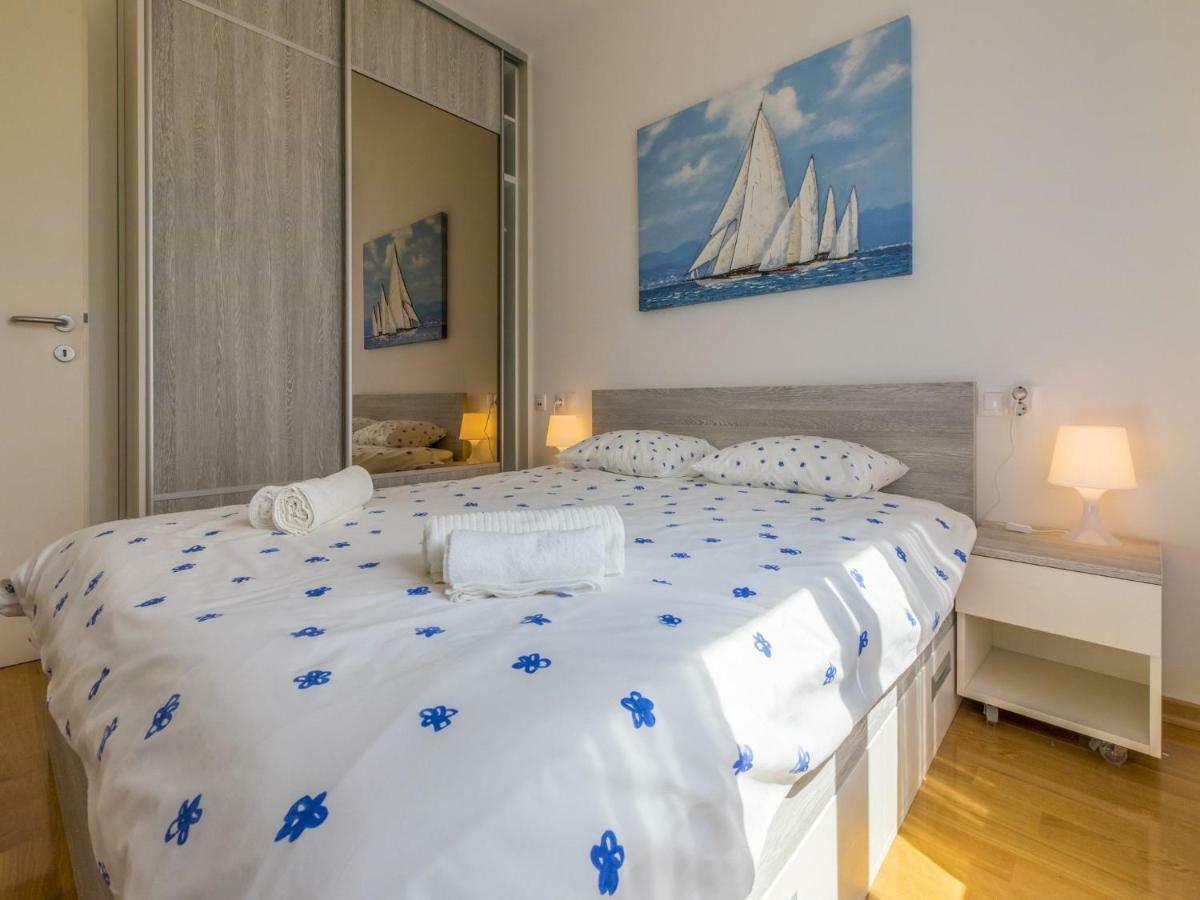 Apartments Mb Crikvenica Exterior foto
